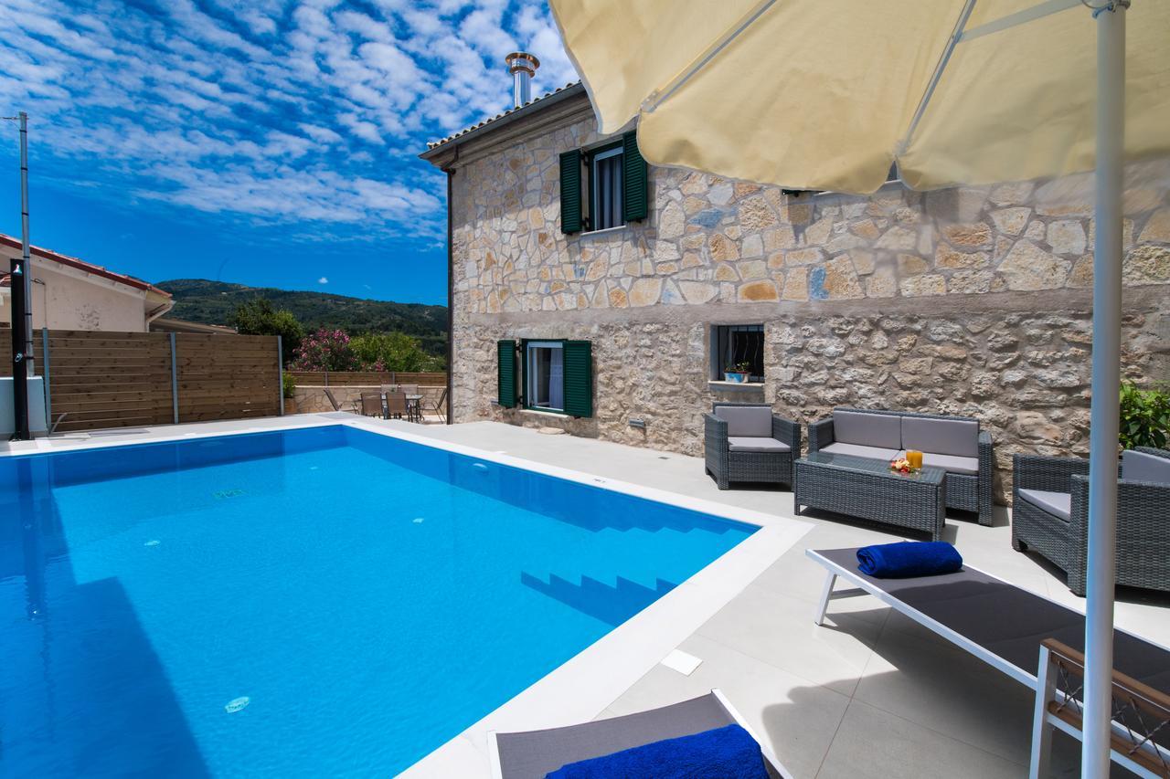 Villa Charonia Spanokhórion Buitenkant foto