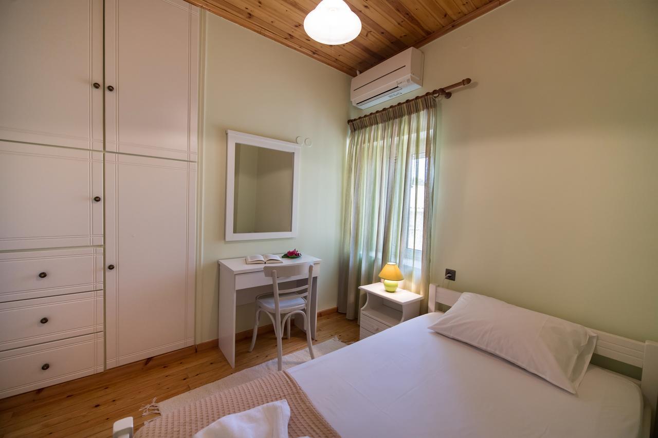 Villa Charonia Spanokhórion Buitenkant foto