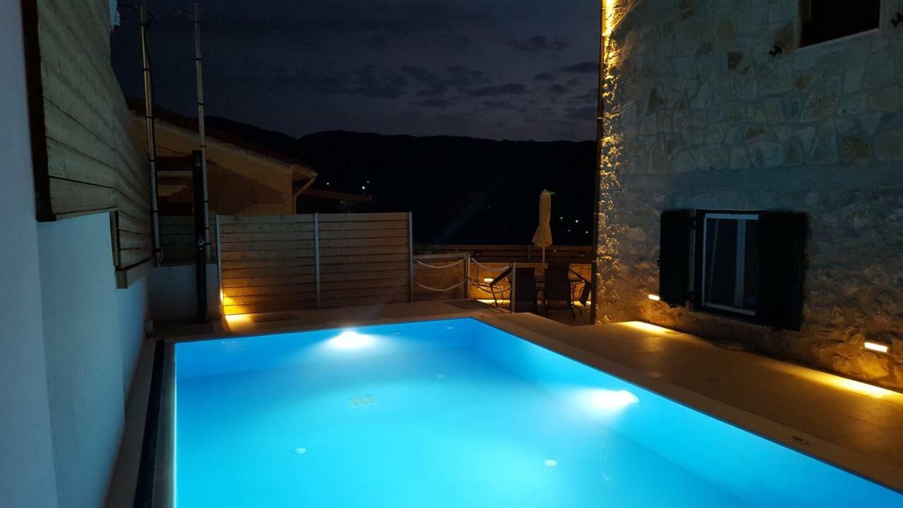 Villa Charonia Spanokhórion Buitenkant foto